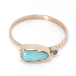 
            
                Load image into Gallery viewer, Emerald Isle Opal Ring
            
        