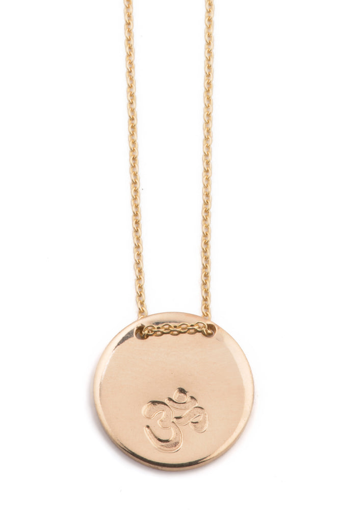 Mer Button Necklace