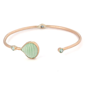 Vida Carved Shell Cuff