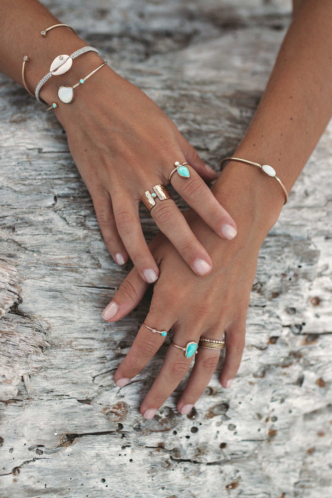 Textured Gemstone Band